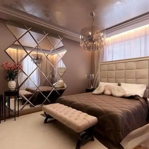 Gương ốp tường phòng ngủ